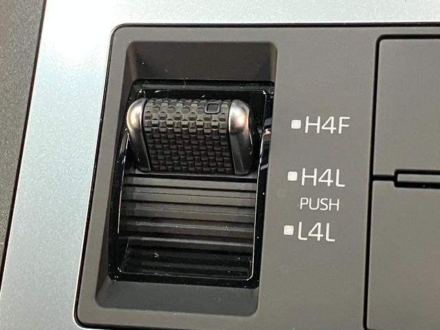 ランドクルーザー250VX 4WD 12型フルセグナビ Pカメラ レーダークルコンTSS モデリスタプロテクターキット 12型ナビ パノラマカメラ DVD再生 Bluetooth USB シートヒーター&クーラー クルコン パワーバックドア サンルーフ 革シート ハンドルヒーター(滋賀県)の中古車