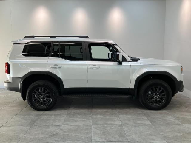 ランドクルーザー250VX 4WD 12型フルセグナビ Pカメラ レーダークルコンTSS モデリスタプロテクターキット 12型ナビ パノラマカメラ DVD再生 Bluetooth USB シートヒーター&クーラー クルコン パワーバックドア サンルーフ 革シート ハンドルヒーター(滋賀県)の中古車