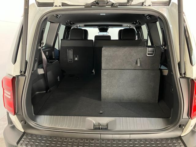 ランドクルーザー250VX 4WD 12型フルセグナビ Pカメラ レーダークルコンTSS モデリスタプロテクターキット 12型ナビ パノラマカメラ DVD再生 Bluetooth USB シートヒーター&クーラー クルコン パワーバックドア サンルーフ 革シート ハンドルヒーター(滋賀県)の中古車