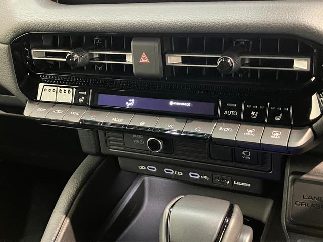 ランドクルーザー250VX 4WD 12型フルセグナビ Pカメラ レーダークルコンTSS モデリスタプロテクターキット 12型ナビ パノラマカメラ DVD再生 Bluetooth USB シートヒーター&クーラー クルコン パワーバックドア サンルーフ 革シート ハンドルヒーター(滋賀県)の中古車