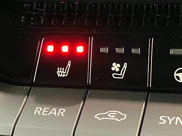 ランドクルーザー250VX 4WD 12型フルセグナビ Pカメラ レーダークルコンTSS モデリスタプロテクターキット 12型ナビ パノラマカメラ DVD再生 Bluetooth USB シートヒーター&クーラー クルコン パワーバックドア サンルーフ 革シート ハンドルヒーター(滋賀県)の中古車