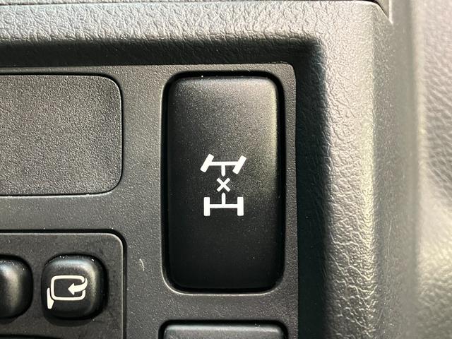 ビーゴＣＸ　４ＷＤ　ワンセグナビ　ＥＴＣ　キーレス　車検整備付フルタイム４ＷＤ　デフロック　ワンセグナビ　ＤＶＤ再生　ＥＴＣ　オートエアコン　キーレスエントリー　電動格納式ミラー　マニュアルレベリング　背面タイヤカバー（ハードカバー）（滋賀県）の中古車