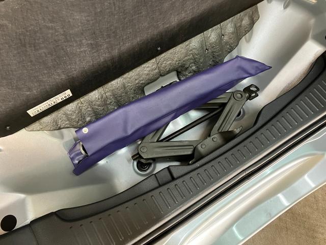 ビーゴＣＸ　４ＷＤ　ワンセグナビ　ＥＴＣ　キーレス　車検整備付フルタイム４ＷＤ　デフロック　ワンセグナビ　ＤＶＤ再生　ＥＴＣ　オートエアコン　キーレスエントリー　電動格納式ミラー　マニュアルレベリング　背面タイヤカバー（ハードカバー）（滋賀県）の中古車