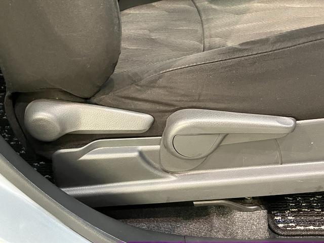 ビーゴＣＸ　４ＷＤ　ワンセグナビ　ＥＴＣ　キーレス　車検整備付フルタイム４ＷＤ　デフロック　ワンセグナビ　ＤＶＤ再生　ＥＴＣ　オートエアコン　キーレスエントリー　電動格納式ミラー　マニュアルレベリング　背面タイヤカバー（ハードカバー）（滋賀県）の中古車