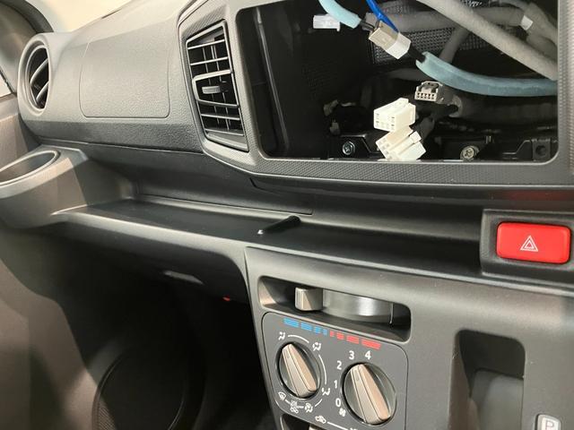 ミライースL SAIII コーナーセンサー キーレス 届出済未使用車衝突被害軽減ブレーキ コーナーセンサー バックカメラ(ナビ装着時用) オートライト マニュアルレベリング マニュアルエアコン キーレスエントリー エコアイドル(滋賀県)の中古車