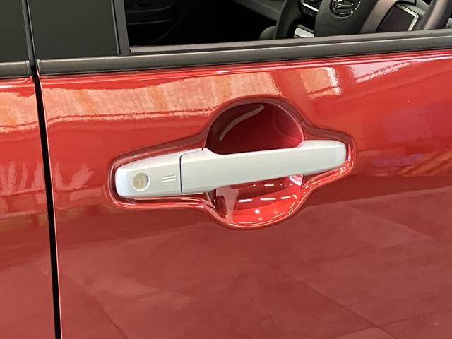 タントＸリミテッド　コーナーセンサー　ＬＥＤ　届出済未使用車衝突被害軽減ブレーキ　コーナーセンサー　バックカメラ（ナビ装着時用）　両側電動スライドドア　前席シートヒーター　電動パーキングブレーキ　ＬＥＤ　オートライト　オートエアコン　スマートキー　エコアイドル（滋賀県）の中古車