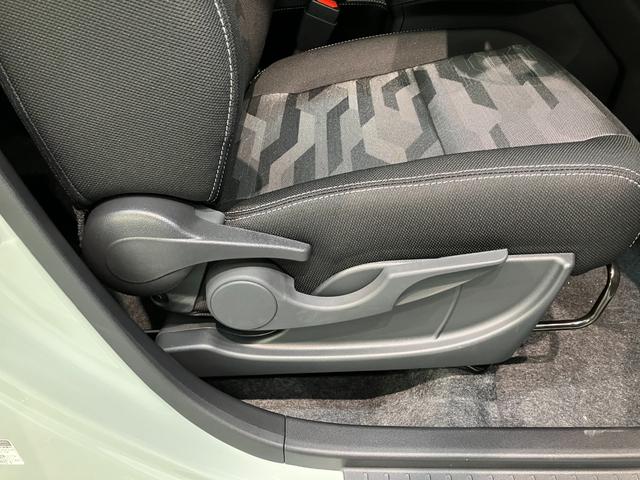 タフトＧターボ　ダーククロムベンチャー　９Ｄ．Ａ　届出済未使用車衝突被害軽減ブレーキ　コーナーセンサー　ディスプレイオーディオ　フルセグ　Ｂｌｕｅｔｏｏｔｈ　ＵＳＢ　パノラマカメラ　シートヒーター　駐車支援システム　ＬＥＤ　オートライト　クルコン　オートエアコン（滋賀県）の中古車