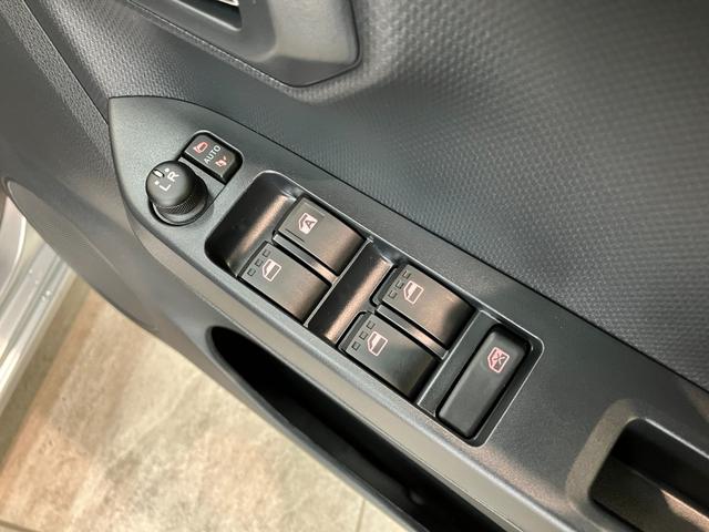 ミライースＧ　ＳＡ３　スマートキー　前席シートヒーター　届出済未使用車衝突被害軽減ブレーキ　スマアシ３　コーナーセンサー　バックカメラ（ナビ装着時用）　ＬＥＤヘッドライト　電動格納式ミラー　マニュアルレベリング　シートヒーター　スマートキー　オートライト　エコアイドル（滋賀県）の中古車