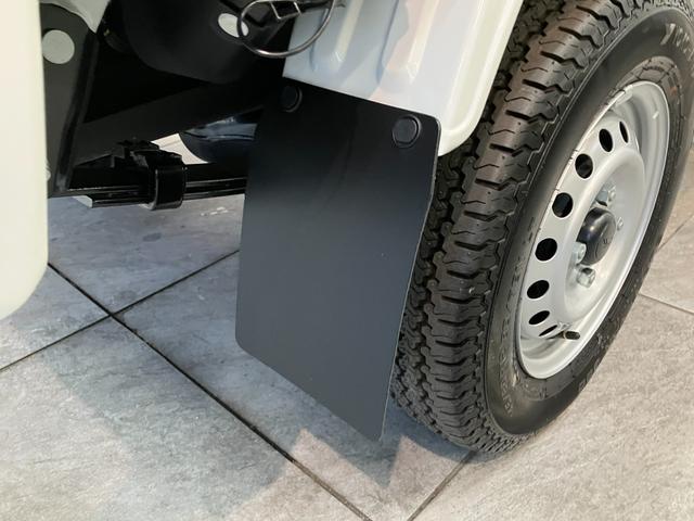 ハイゼットトラックスタンダード　４ＷＤ　５ＭＴ　コーナセンサー　届出済未使用車衝突被害軽減ブレーキ　コーナーセンサー　パートタイム４ＷＤ　ＡＭ／ＦＭラジオ　マニュアルエアコン　マニュアルレベリング　オートライト　バッテリーカバー　５速マニュアルミッション車（滋賀県）の中古車