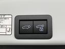 追突被害軽減ブレーキ　ＴＳＳ　スマートキー　ハンドル＆シートヒーター　フルセグＴＶ　Ｂｌｕｅｔｏｏｔｈ　ＵＳＢ　パノラマカメラ　レーダークルーズコントロール（滋賀県）の中古車