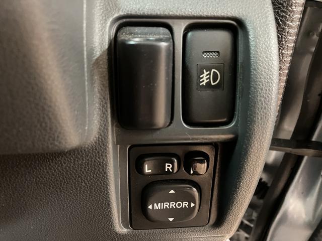 ハイゼットカーゴクルーズターボ／５ＭＴ／４ＷＤ／ＣＤチューナー／ＥＴＣ１年間走行距離無制限保証／走行５．７万ｋｍ／ターボ車／５ＭＴ／４ＷＤ／ＣＤチューナー／ＥＴＣ／電動格納ドアミラー／両側スライドドア／エアコン／パワステ／パワーウィンドウ／キーレスエントリー（大阪府）の中古車