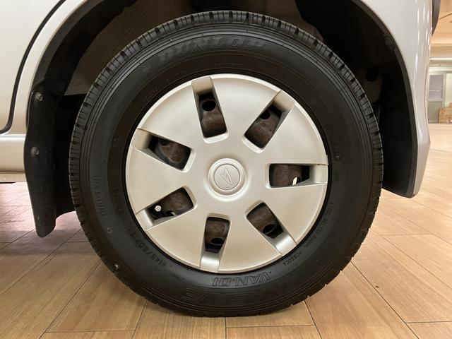 ハイゼットカーゴクルーズターボ／５ＭＴ／４ＷＤ／ＣＤチューナー／ＥＴＣ１年間走行距離無制限保証／走行５．７万ｋｍ／ターボ車／５ＭＴ／４ＷＤ／ＣＤチューナー／ＥＴＣ／電動格納ドアミラー／両側スライドドア／エアコン／パワステ／パワーウィンドウ／キーレスエントリー（大阪府）の中古車