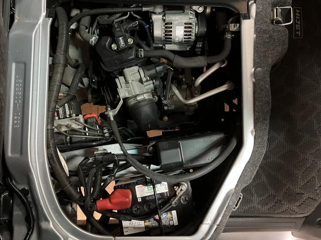 ハイゼットカーゴクルーズターボ／５ＭＴ／４ＷＤ／ＣＤチューナー／ＥＴＣ１年間走行距離無制限保証／走行５．７万ｋｍ／ターボ車／５ＭＴ／４ＷＤ／ＣＤチューナー／ＥＴＣ／電動格納ドアミラー／両側スライドドア／エアコン／パワステ／パワーウィンドウ／キーレスエントリー（大阪府）の中古車