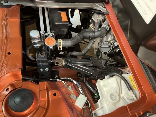 ハイゼットトラックＥＸＴ　５速マニュアル車・社外品ナビ・リモコンキ−５速マニュアル車・社外品ナビ・リモコンキ−・エアコン・パワステ・パワ−ウインドウ・マット／バイザ−装備（大阪府）の中古車