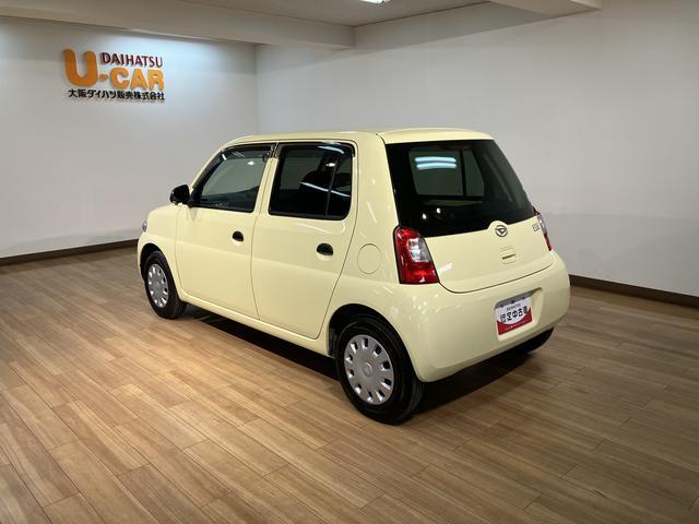 エッセＤ　４Ａ／Ｔ車・社外品ＣＤ・リモコンキ−４速オ−トマ車・社外品ＣＤステレオ・リモコンキ−・エアコン・パワステ・パワ−ウインドウ・マット／バイザ−装備（大阪府）の中古車