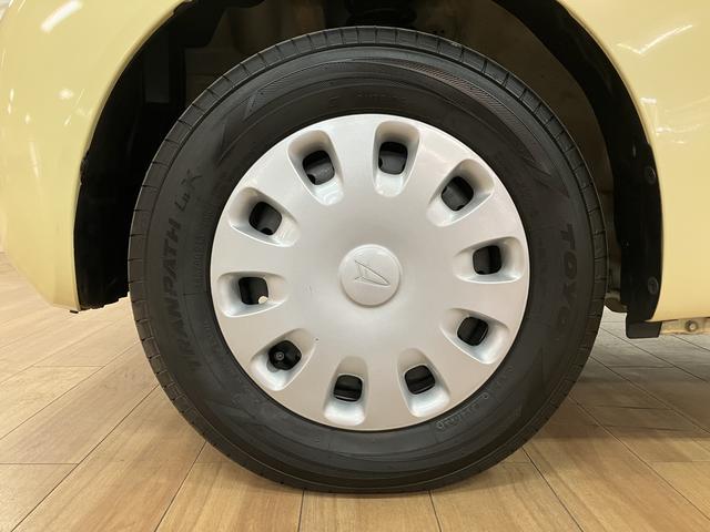 エッセＤ　４Ａ／Ｔ車・社外品ＣＤ・リモコンキ−４速オ−トマ車・社外品ＣＤステレオ・リモコンキ−・エアコン・パワステ・パワ−ウインドウ・マット／バイザ−装備（大阪府）の中古車