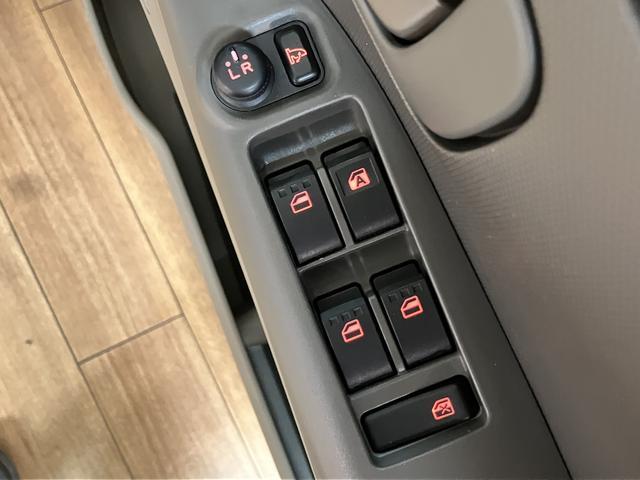 タントＸ／１年間保証／車検整備渡し／ＣＤステレオ／電格ミラー１年間走行距離無制限保証／車検整備渡し／走行６．７万ｋｍ／ＣＤステレオ／片側スライドドア／電動格納ドアミラー／オートエアコン／キーフリー／フルホイールキャップ／マット（大阪府）の中古車