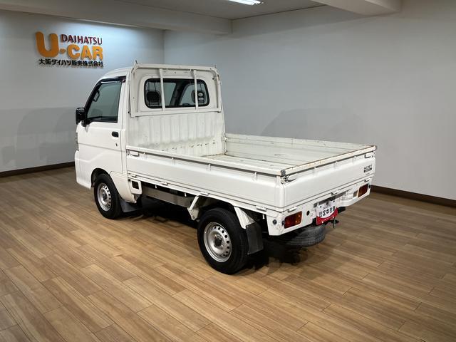 ハイゼットトラックエアコン・パワステスペシャル　３速オートマ車・ＡＭラジオ３速オートマ車・純正ＡＭラジオ・エアコン・パワ−ステアリング・マット・バイザ−装備（大阪府）の中古車