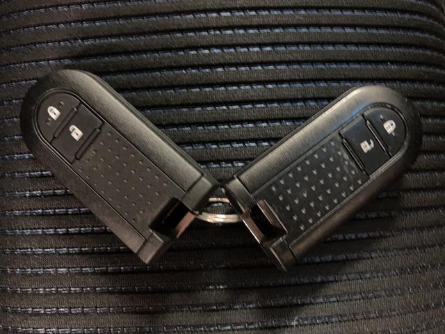 ムーヴカスタム　Ｘ／１年保証／スマートキー／ＥＴＣ／ＬＥＤライト／１年間走行距離無制限保証／ムーヴカスタム／スマートキー／オートライト／ＬＥＤヘッドライト・フォグランプ／オートエアコン／ＥＴＣ／フロントベンチシート／黒内装／横滑り防止装置／アイドリングストップ／（大阪府）の中古車