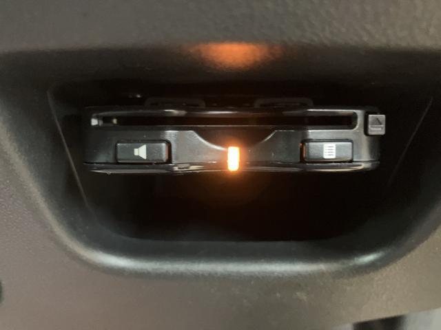 ムーヴカスタム　Ｘ／１年保証／スマートキー／ＥＴＣ／ＬＥＤライト／１年間走行距離無制限保証／ムーヴカスタム／スマートキー／オートライト／ＬＥＤヘッドライト・フォグランプ／オートエアコン／ＥＴＣ／フロントベンチシート／黒内装／横滑り防止装置／アイドリングストップ／（大阪府）の中古車