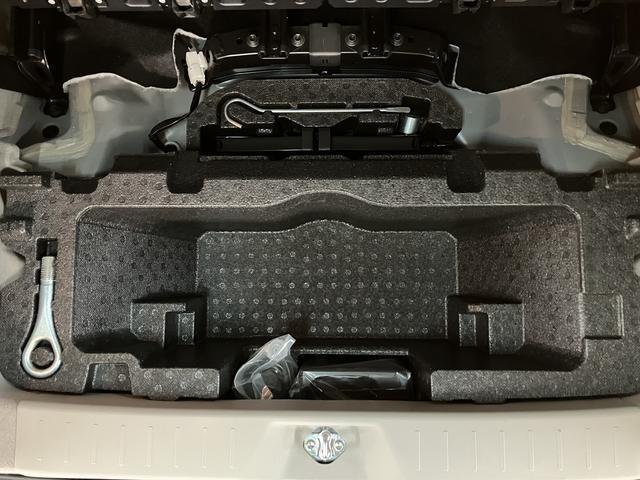ムーヴＬ　ＳＡII／１年保証／衝突軽減ブレーキ／２．６万キロ／ナビ１年間走行距離無制限保証／衝突軽減ブレーキ／２．６万キロ／純正ナビ／ＥＴＣ／Ｂｌｕｅｔｏｏｔｈ／フルセグＴＶ／ＤＶＤ／フロントベンチシート／キーレスエントリー／アイドリングストップ／横滑り防止装置／（大阪府）の中古車