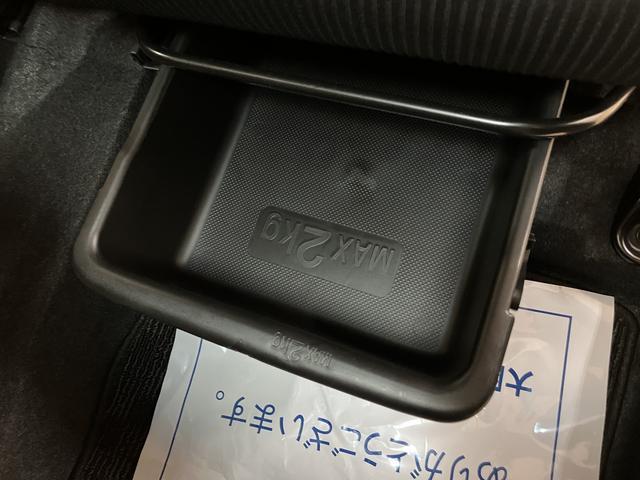 ムーヴＸリミテッドII　ＳＡIII０．４万キロ／ナビ／バックカメラ１年間走行距離無制限保証／衝突軽減ブレーキ／純正ナビ／バックカメラ／１４インチアルミホイール／スマートキー／オートエアコン／フロントベンチシート／Ｂｌｕｅｔｏｏｔｈ／フルセグＴＶ／ＤＶＤ／（大阪府）の中古車