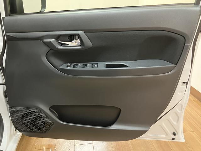 ムーヴＸリミテッドII　ＳＡIII０．４万キロ／ナビ／バックカメラ１年間走行距離無制限保証／衝突軽減ブレーキ／純正ナビ／バックカメラ／１４インチアルミホイール／スマートキー／オートエアコン／フロントベンチシート／Ｂｌｕｅｔｏｏｔｈ／フルセグＴＶ／ＤＶＤ／（大阪府）の中古車