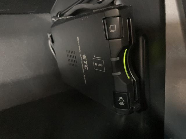 ムーヴカスタム　Ｘ　ＳＡ／１年保証／衝突軽減ブレーキ／ナビ／ＥＴＣ１年間走行距離無制限保証／衝突軽減ブレーキ／後期型／ナビ／ドラレコ／ＥＴＣ／ＬＥＤヘッドライト／スマートキー／オートエアコン／オートライト／アイドリングストップ／横滑り防止装置／１４インチアルミ／（大阪府）の中古車