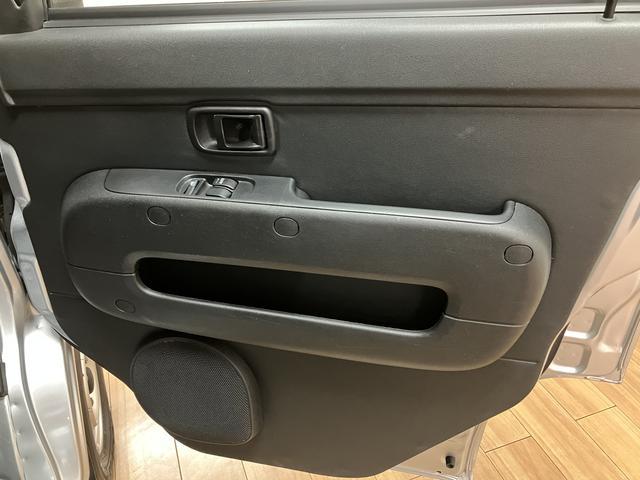 ハイゼットカーゴＤＸ／１年保証／１．６万キロ／Ｂｌｕｅｔｏｏｔｈ／１年間走行距離無制限保証／１．６万キロ／４速オートマチック／キーレスエントリー／パワーウインドウ／集中ドアロック／プライバシーガラス／純正ＣＤステレオ／Ｂｌｕｅｔｏｏｔｈ／アイドリングストップ／（大阪府）の中古車