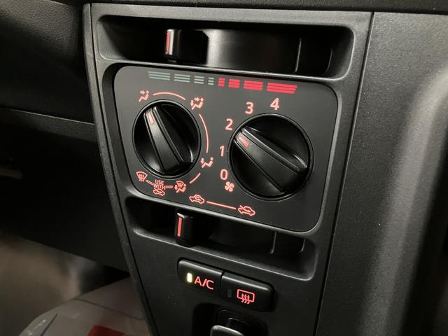ハイゼットカーゴＤＸ／１年保証／１．６万キロ／Ｂｌｕｅｔｏｏｔｈ／１年間走行距離無制限保証／１．６万キロ／４速オートマチック／キーレスエントリー／パワーウインドウ／集中ドアロック／プライバシーガラス／純正ＣＤステレオ／Ｂｌｕｅｔｏｏｔｈ／アイドリングストップ／（大阪府）の中古車