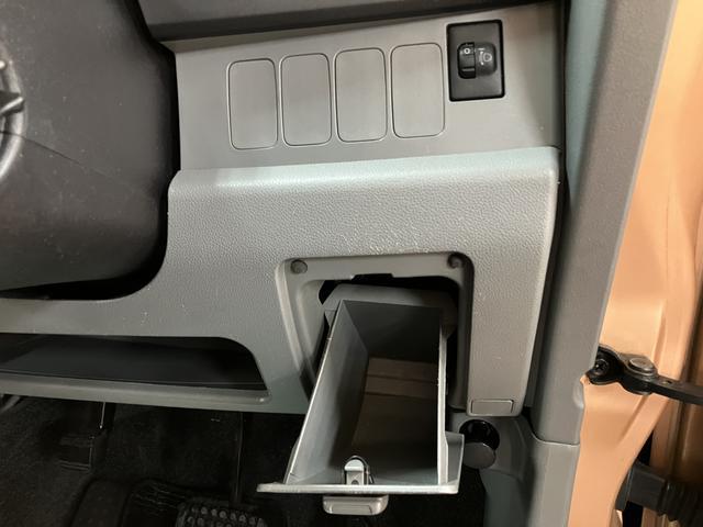 ムーヴＸ　１年保証／ドラレコ／ＥＴＣ／スマートキー／オートエアコン１年間走行距離無制限保証／スマートキー／オートエアコン／社外品アルミホイール／社外品ドライブレコーダー／ＥＴＣ／５．８万キロ／フロントベンチシート／スペアタイヤ／（大阪府）の中古車