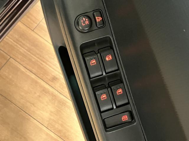 ムーヴコンテカスタム G/1年保証/内外装綺麗/ナビ/ETC/黒内装1年間走行距離無制限保証/内外装綺麗/純正ナビ/ETC/Bluetooth/フルセグTV/DVD/スマートキー/オートエアコン/ディスチャージヘッドランプ/フロントベンチシート/黒内装/アルミホイール(大阪府)の中古車