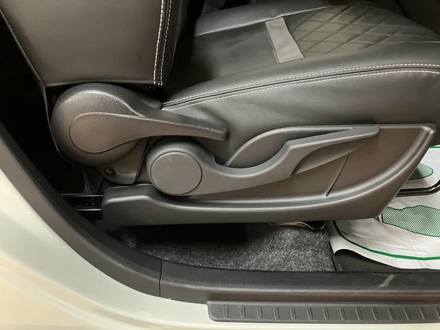 タフトGターボ ダーククロムベンチャー/4WD/OPホイール/1年間走行距離無制限保証/衝突軽減ブレーキ/4WD/純正ディスプレイオーディオ/ETC/バックカメラ/Bluetooth/フルセグTV/オプションホイール/シートヒーター/LEDヘッドライト・フォグ/(大阪府)の中古車