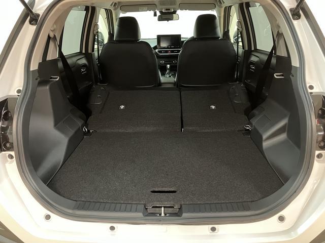 ロッキープレミアム／１年保証／大画面ナビ／ドラレコ／ＥＴＣ／ＬＥＤ１年間走行距離無制限保証／衝突軽減ブレーキ／プレミアム専用シート／シートヒーター／大画面ナビ／純正ドラレコ／ＥＴＣ／バックカメラ／ＬＥＤヘッドライト・フォグ／Ｂｌｕｅｔｏｏｔｈ／フルセグＴＶ／ＤＶＤ（大阪府）の中古車