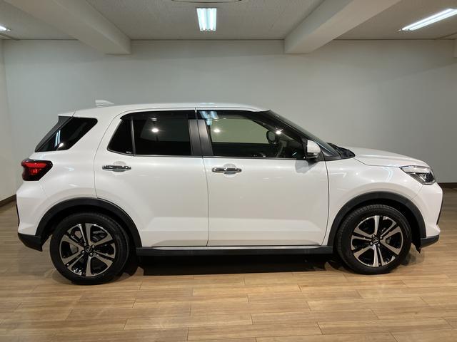 ロッキープレミアム／１年保証／大画面ナビ／ドラレコ／ＥＴＣ／ＬＥＤ１年間走行距離無制限保証／衝突軽減ブレーキ／プレミアム専用シート／シートヒーター／大画面ナビ／純正ドラレコ／ＥＴＣ／バックカメラ／ＬＥＤヘッドライト・フォグ／Ｂｌｕｅｔｏｏｔｈ／フルセグＴＶ／ＤＶＤ（大阪府）の中古車