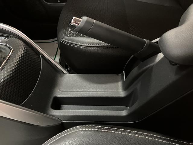 ロッキープレミアム／１年保証／大画面ナビ／ドラレコ／ＥＴＣ／ＬＥＤ１年間走行距離無制限保証／衝突軽減ブレーキ／プレミアム専用シート／シートヒーター／大画面ナビ／純正ドラレコ／ＥＴＣ／バックカメラ／ＬＥＤヘッドライト・フォグ／Ｂｌｕｅｔｏｏｔｈ／フルセグＴＶ／ＤＶＤ（大阪府）の中古車