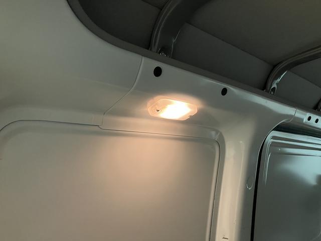 ハイゼットカーゴカーゴ２シーターブラインド／１年保証／４．３万キロ／１年間走行距離無制限保証／４．３万キロ／ブラインドカーゴ／後方モニター／エアコン／パワステ／２シーター／アイドリングストップ／（大阪府）の中古車