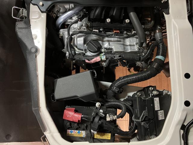 ハイゼットカーゴカーゴ２シーターブラインド／１年保証／４．３万キロ／１年間走行距離無制限保証／４．３万キロ／ブラインドカーゴ／後方モニター／エアコン／パワステ／２シーター／アイドリングストップ／（大阪府）の中古車