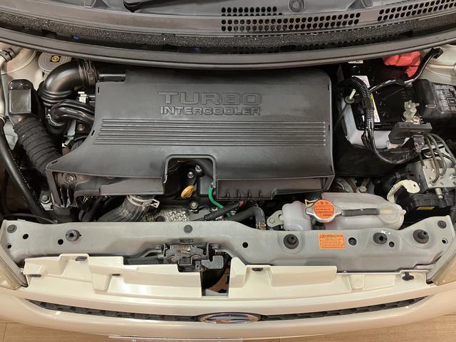 ソニカＲ／１年保証／５．２万キロ／ターボ／スマートキー／１年間走行距離無制限保証／５．２万キロ／ターボエンジン／スマートキー／ナビ／フロントベンチシート／電動格納ドアミラー／走行少／パールホワイト／（大阪府）の中古車