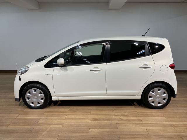 ソニカＲ／１年保証／５．２万キロ／ターボ／スマートキー／１年間走行距離無制限保証／５．２万キロ／ターボエンジン／スマートキー／ナビ／フロントベンチシート／電動格納ドアミラー／走行少／パールホワイト／（大阪府）の中古車