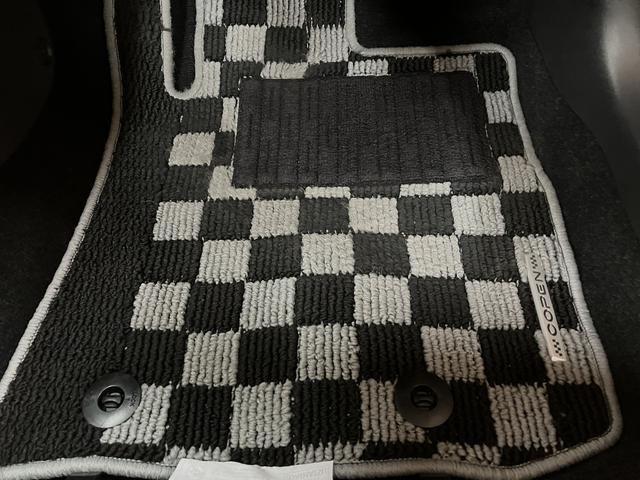 コペンローブ S/1年保証/3.8万キロ/パドルシフト/レカロ2脚1年間走行距離無制限保証/3.8万キロ/レカロ2脚/ビルシュタイン足回り/パドルシフト/純正ナビ/バックカメラ/ドラレコ/LEDヘッドライト/スマートキー/シートヒーター/Bluetooth/フルセグ(大阪府)の中古車