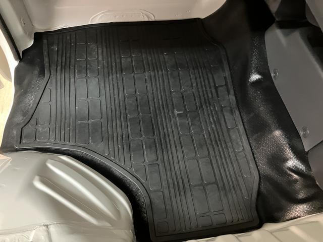 キャリイトラックＫＣスペシャル１年間走行距離無制限保証／０．３万キロ／エアコン／パワステ／５速マニュアル／ＡＭ／ＦＭラジオ／（大阪府）の中古車