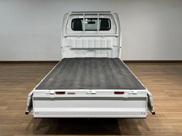 キャリイトラックＫＣスペシャル１年間走行距離無制限保証／０．３万キロ／エアコン／パワステ／５速マニュアル／ＡＭ／ＦＭラジオ／（大阪府）の中古車