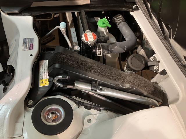 キャリイトラックＫＣスペシャル１年間走行距離無制限保証／０．３万キロ／エアコン／パワステ／５速マニュアル／ＡＭ／ＦＭラジオ／（大阪府）の中古車