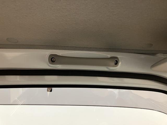 キャリイトラックＫＣスペシャル１年間走行距離無制限保証／０．３万キロ／エアコン／パワステ／５速マニュアル／ＡＭ／ＦＭラジオ／（大阪府）の中古車