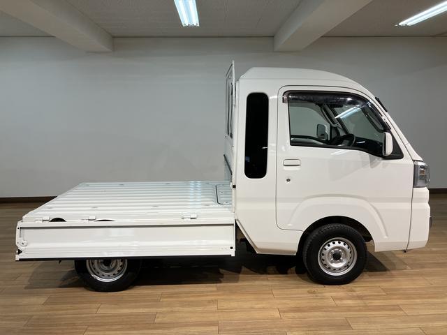 ハイゼットトラックジャンボＳＡIIIｔ／０．５万キロ／オートマ／ナビ／ドラレコ１年間走行距離無制限保証／０．５万キロ／衝突軽減ブレーキ／純正ナビ／ナビ連動ドラレコ／ＥＴＣ／ＬＥＤヘッドライト・フォグ／キーレス／パワーウインドウ／Ｂｌｕｅｔｏｏｔｈ／フルセグＴＶ／（大阪府）の中古車