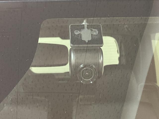 タントカスタムX/ディスプレイオーディオ/パノラマ/電動スライド/1年間走行距離無制限保証/衝突軽減ブレーキ/純正ディスプレイオーディオ/パノラマモニター/両側電動スライドドア/シートヒーター/スマートキー/オートエアコン/Bluetooth/フルセグTV/LED/(大阪府)の中古車