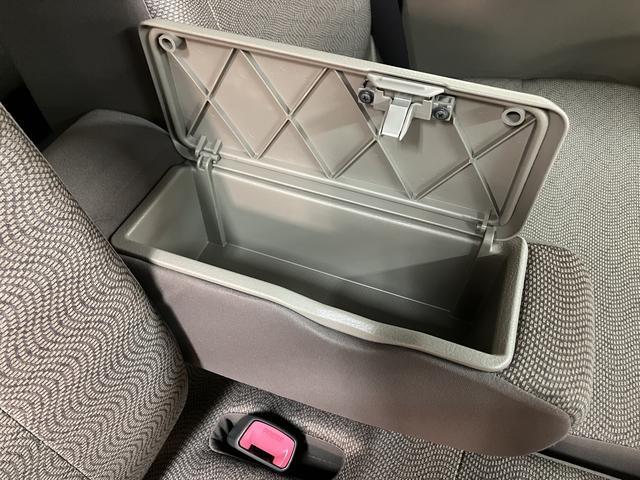 タントＸ／１年保証／３．９万キロ／ナビ／電動スライド／スマートキー１年間走行距離無制限保証／３．９万キロ／電動スライドドア／ナビ／スマートキー／フロントベンチシート／オーバーヘッドコンソール／（大阪府）の中古車