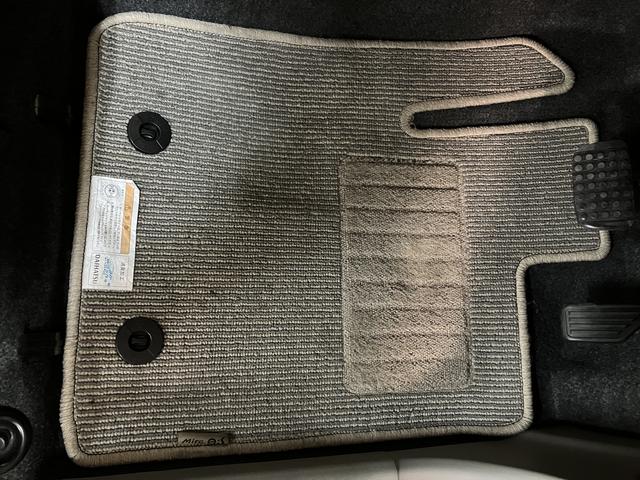 ミライースＧ　ＳＡ／１年保証／２．１万キロ／ナビ／スマートキー／１年間走行距離無制限保証／衝突軽減ブレーキ／２．１万キロ／ナビ／スマートキー／プッシュスタート／１４インチアルミ／オートエアコン／運転席シートリフター／アイドリングストップ／横滑り防止装置／（大阪府）の中古車