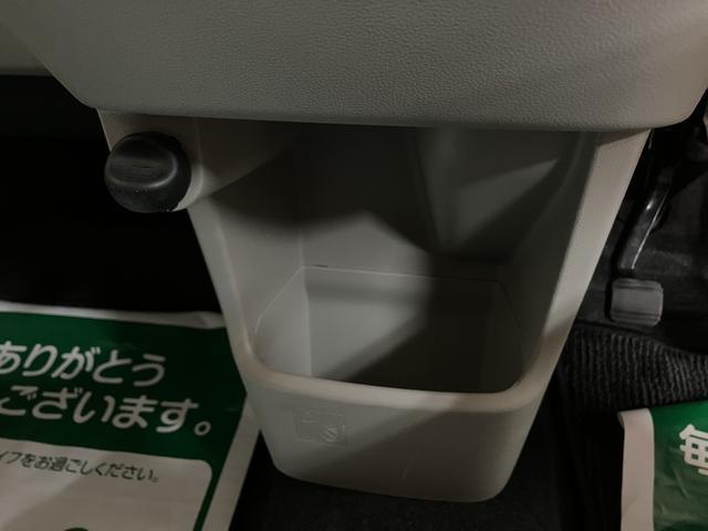 ムーヴＬ　ＳＡ／１年保証／１．８万キロ／ナビ／ドラレコ／１年間走行距離無制限保証／衝突軽減ブレーキ／１．８万キロ／ナビ／ドラレコ／Ｂｌｕｅｔｏｏｔｈ／フルセグＴＶ／運転席シートリフター／フロントベンチシート／アイドリングストップ／横滑り防止装置（大阪府）の中古車